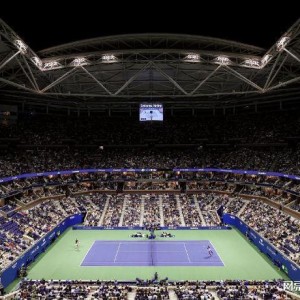 萨巴八胜富家女，阿尼娃逆转大坂，莱巴炒教练，名宿患癌拉杯换将